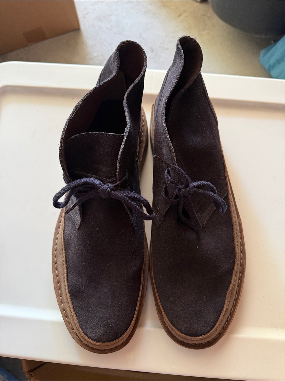 Clarks Men's Dark Blue/Brown Suede Chukka Boots with Tan Sole